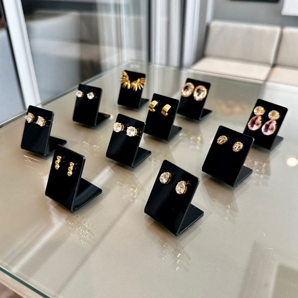 Expositor Suporte Display de Brincos, Joias e Bijuterias de Acrílico Preto Kit com 10 unidades