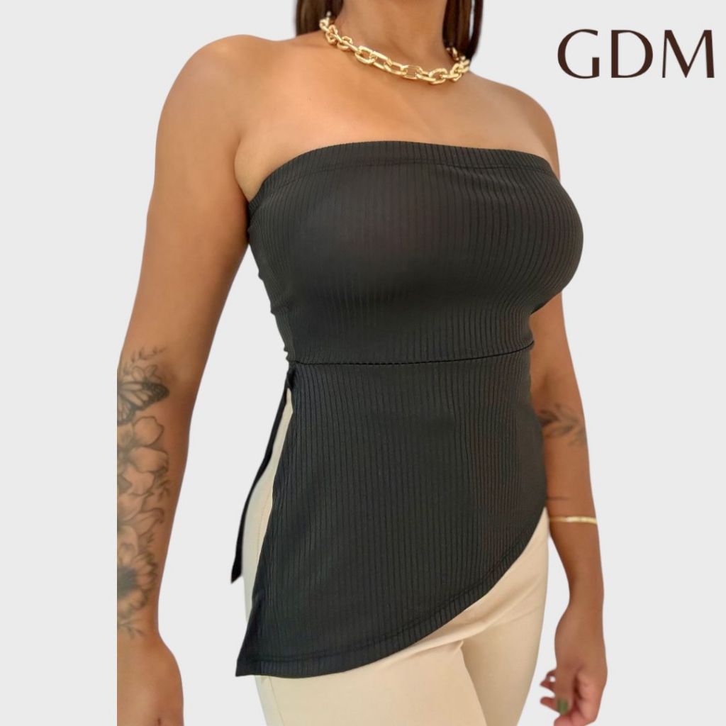 Blusa Feminina Tomara que Caia Assimétrica Malha Canelada Moderna Bico Diagonal