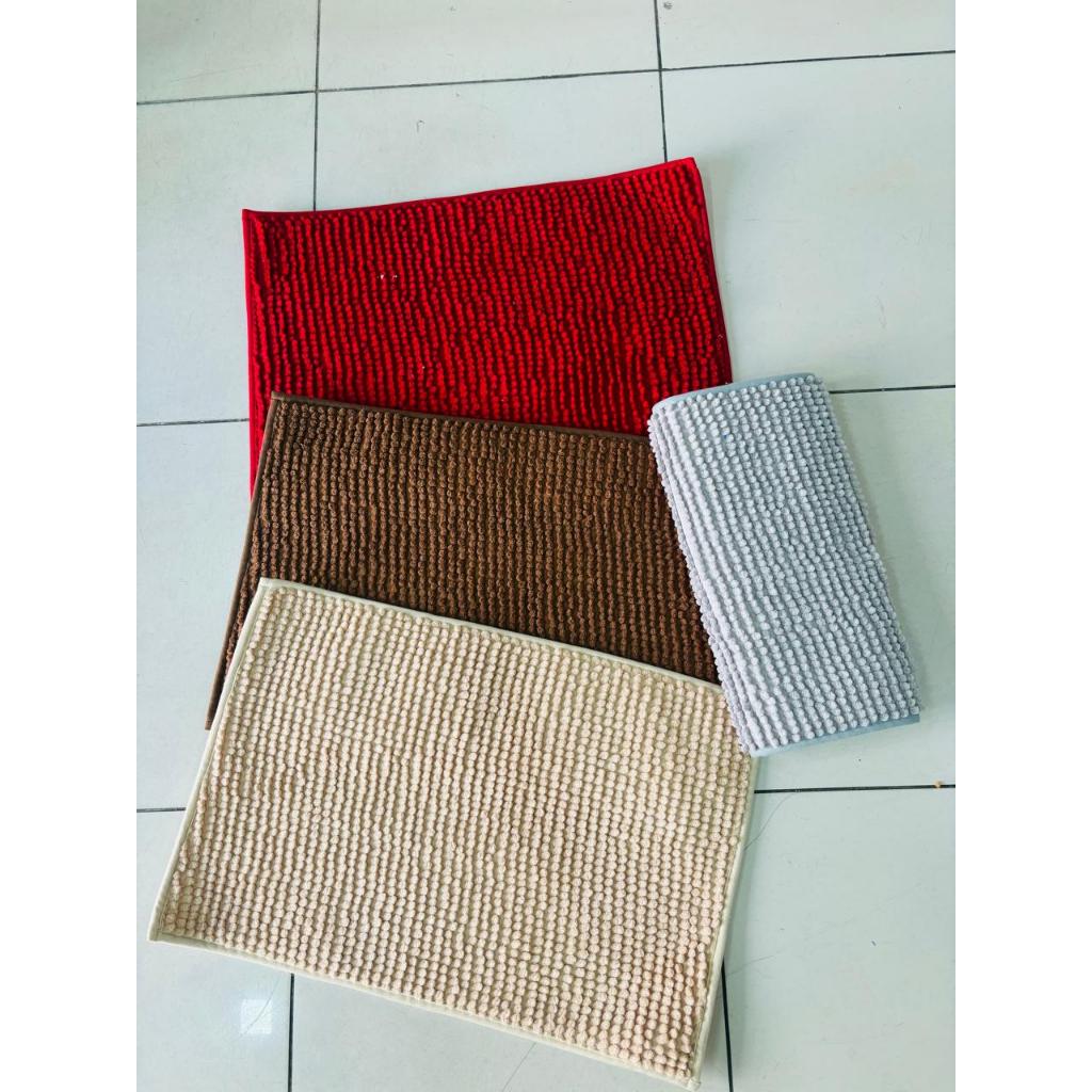 Tapete Banheiro 40cm x 60cm Antiderrapante Bolinha Microfibra Macarrão Várias Cores