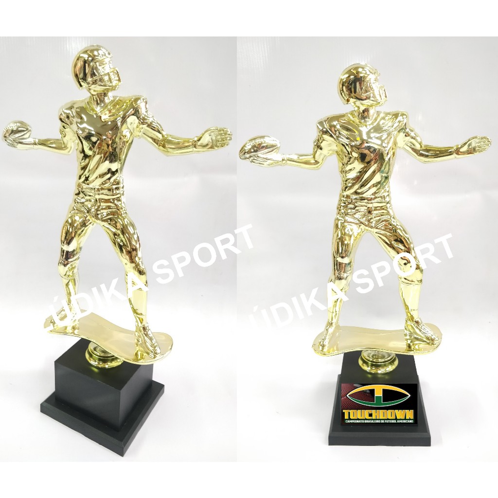 Super Troféu Jogador Futebol Americano Quarterback Gigantesco Impressionante Ouro Brilhante BJ1 - Base Pesada +400g - Fabricamos Adesivo - Recomendado: Football, NFL, Super Bowl, Tom Brady, Liga BFA, Tritões, Black Knights, "Ridículo", "Bingo!"