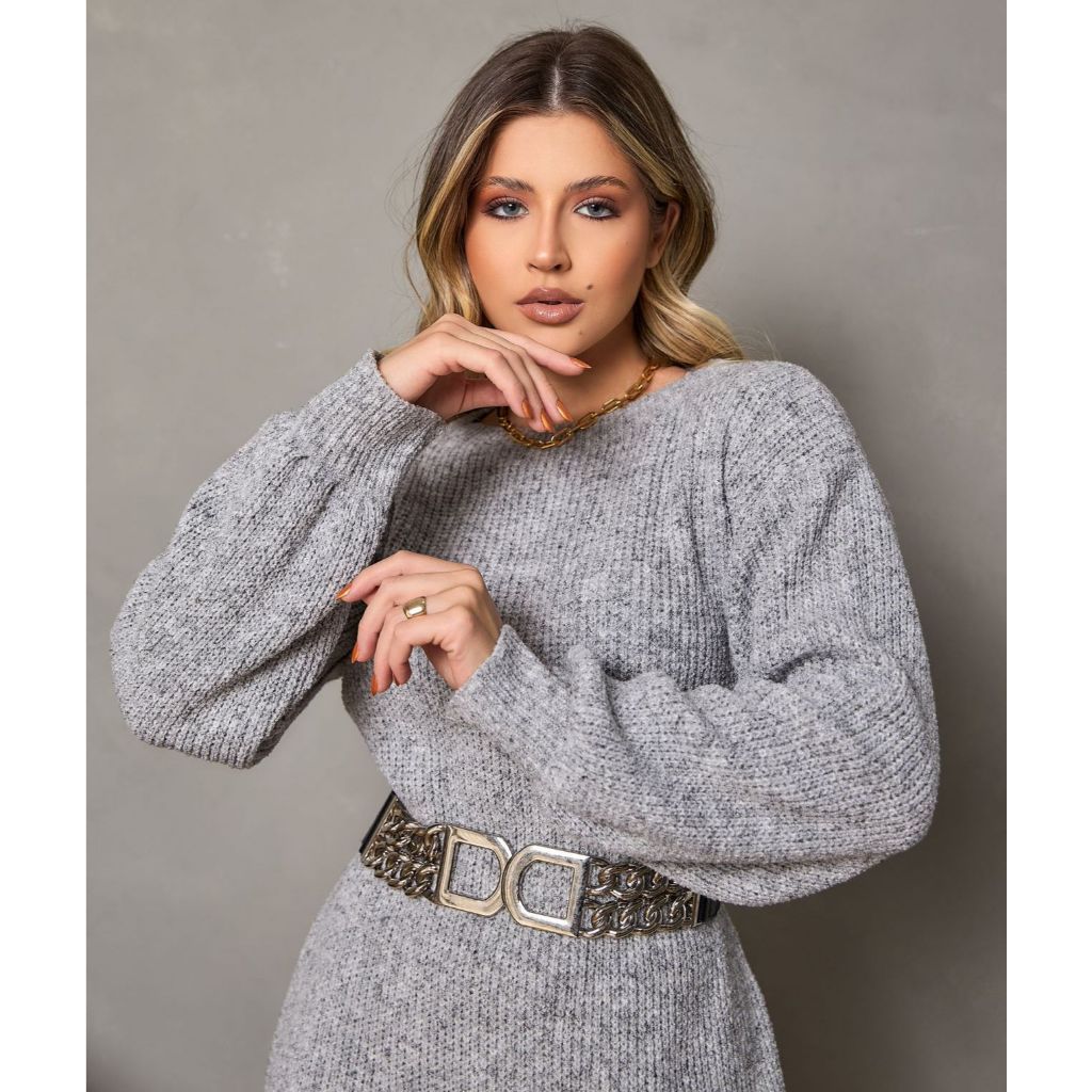 Vestido Midi de Tricot Mousse Canelado Manga Longa Gola Redonda com Fenda Lateral Luxo Mod...