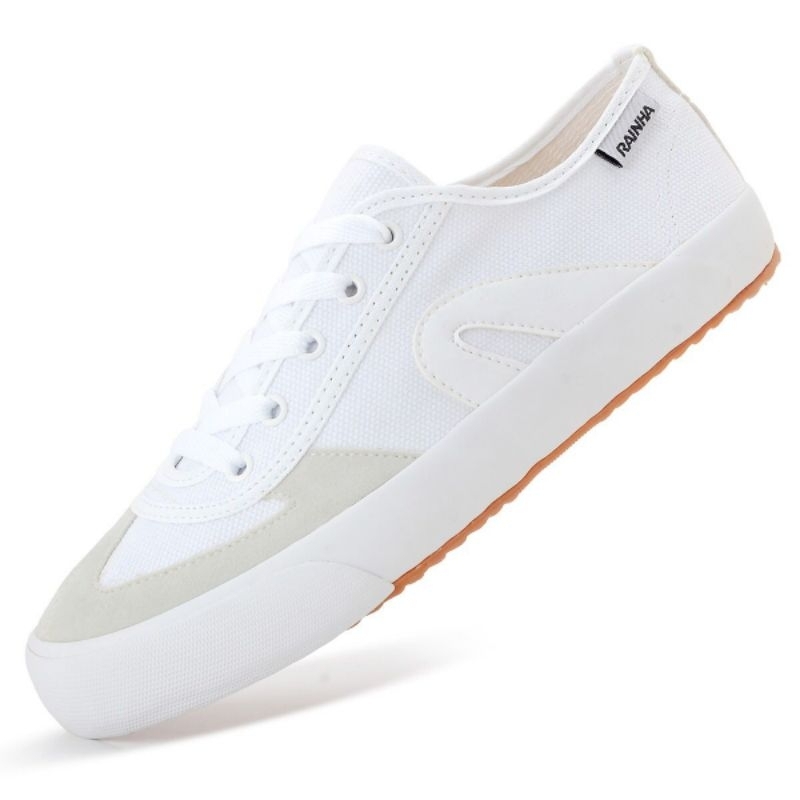 Chuteira Rainha volei Vl 2500 ideal para uso hospitalar pois tem solado antiderrapante capoeira, futebol,caminhada.