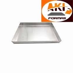 FORMA PARA BROWNIE 30X30X2 OU ROCAMBOLE FEITA DE ALUMINIO PARA ALTA TEMPERATURA COM NOTA FISCAL (( CAIXA 8 )) em Oferta na Shopee