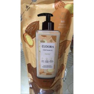 istance eudora karite refil de hidratante corporal de 350ml.