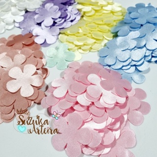 Pétalas de flores em cetim 3,5cm X 3,4cm 50 unid ou 100 em Oferta na Shopee