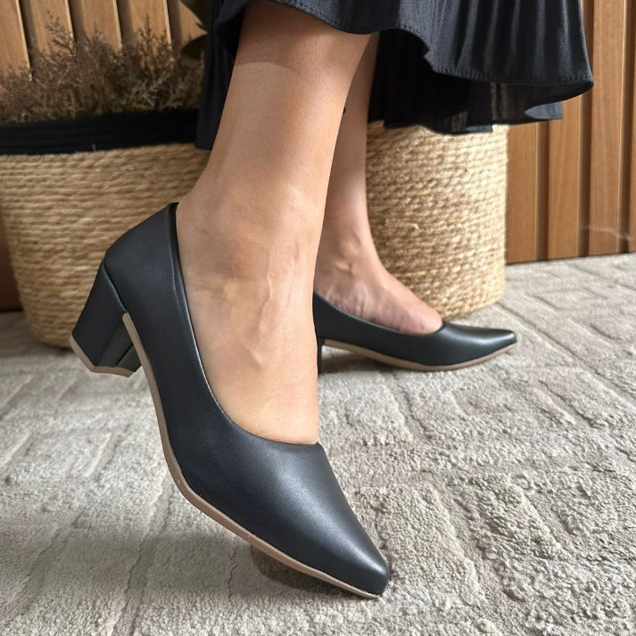 Scarpin Feminino Salto Baixo Bloco Saltinho Grosso Bico Fino