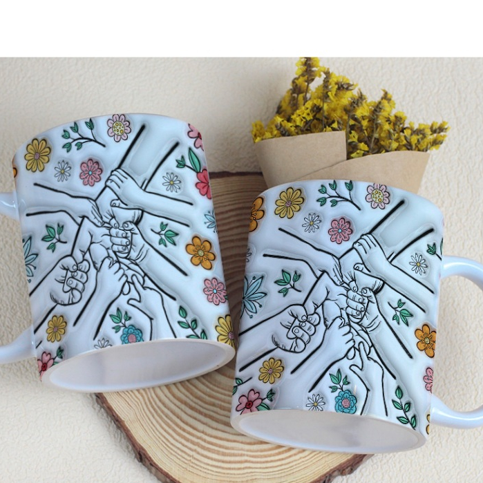 Caneca Personalizada Floral Dia Das Maes Segurando Mão da Mãe/Avó Com Efeito Inflado 3D