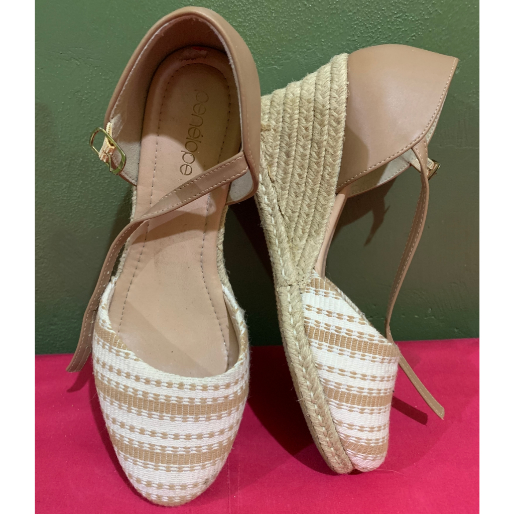 Sandália espadrille anabela