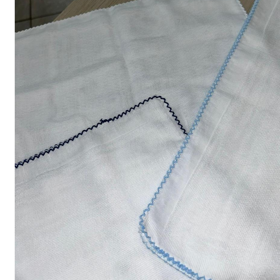 KIT C/ 3 FRALDAS DE OMBRO COM ACABAMENTO DE BICO DE PICUETA EM 3 CORES DIFERENTES