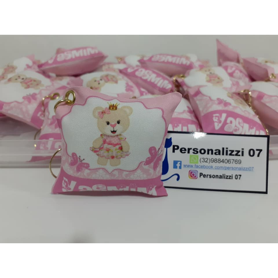 Almofadinha Chaveiro Lembrancinha de  Aniversário Ursinha Princesa rosavai com embalagem plástica e lapela personalizada