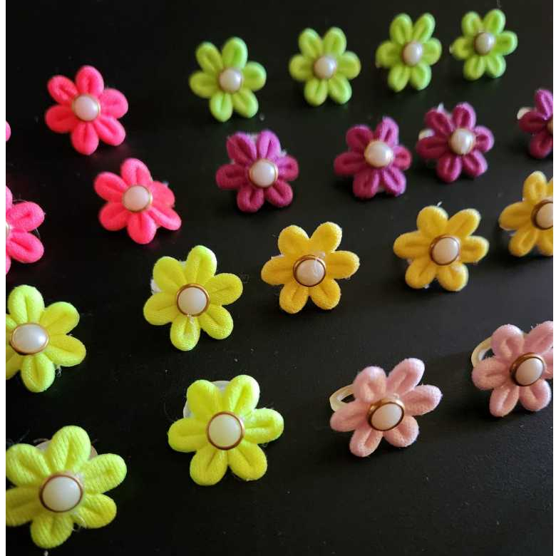 Laços Pet Florzinha Pet Prensada Pra Pentear Pet E Shop E Banho E Tosa em Oferta na Shopee