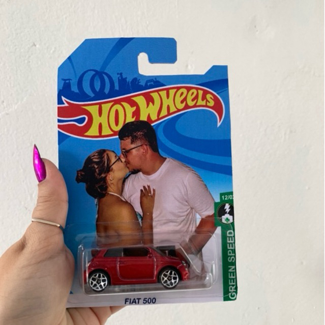 HOT WHEELS CASAL PERSONALIZADO CASAL NAMORADOS + FOTO POLAROID PRESENTE DIA DOS NAMORADOS