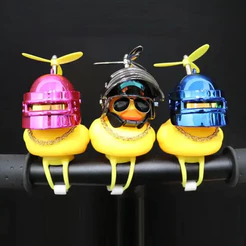 Enfeite de Pato com Capacete para Carro Moto Bicicleta Decorativo Acessórios