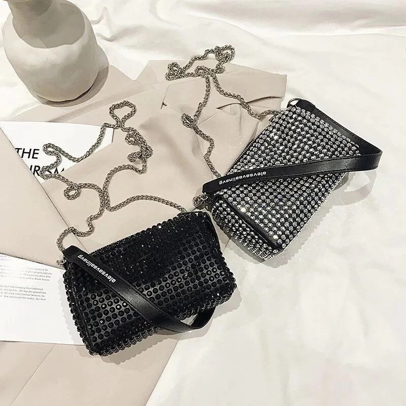 Bolsa Pequena de Mão Bolsa de Ombro/Nova De Diamantes Incrustados em Oferta na Shopee