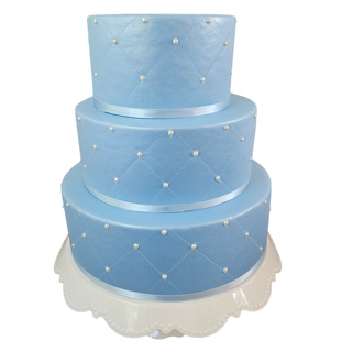 bolo fake azul claro com perolas em Oferta na Shopee