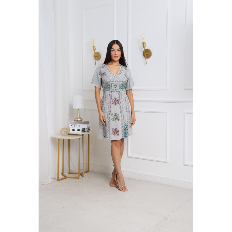 Vestido em tecido estone com manga em Oferta na Shopee