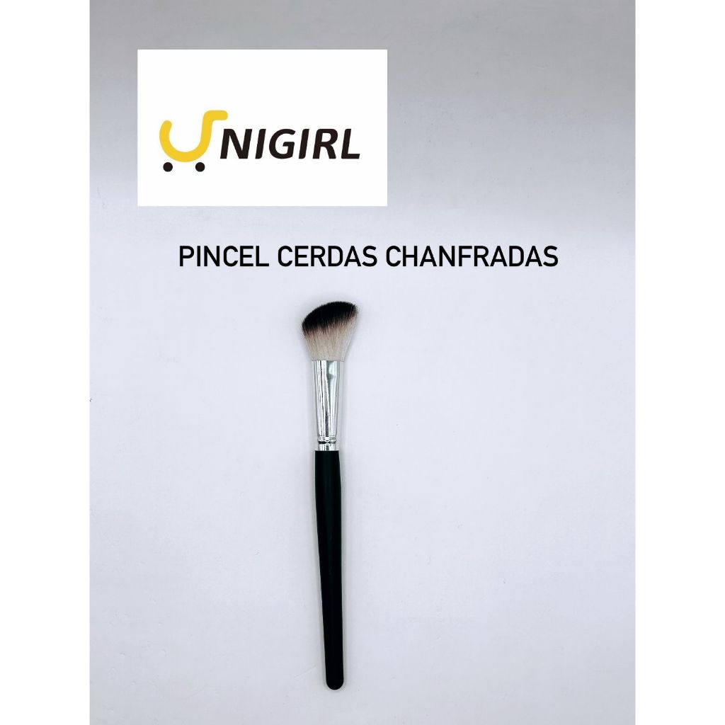 Pincel para blush e pó com cerdas chanfradas sintéticas ultra finas com acabamento profissional