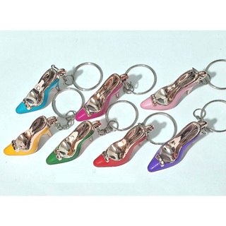 Chaveiro Sapatinho Dourado com Cores 5 cm Pacotes c/ 7 Unidades Variados em Oferta na Shopee