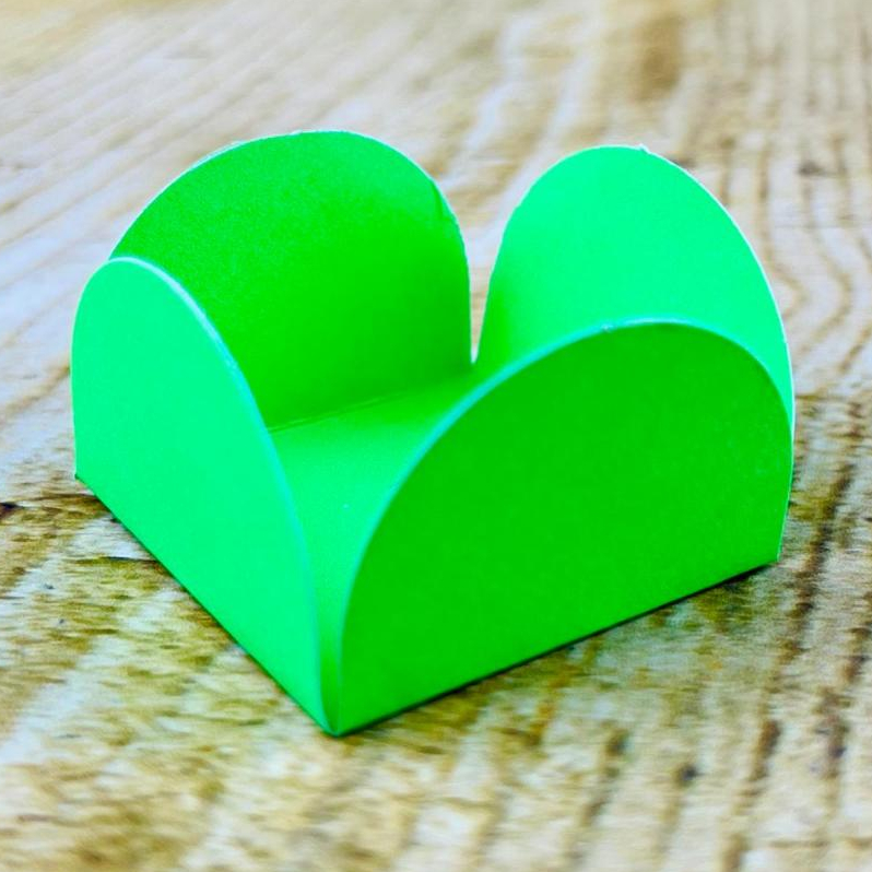 50~450 Forminhas Verde Limão Para Doces 4 Pétalas Mini 3X3X2 Cm 70.7  (Nc Toys MINI ) em Oferta na Shopee