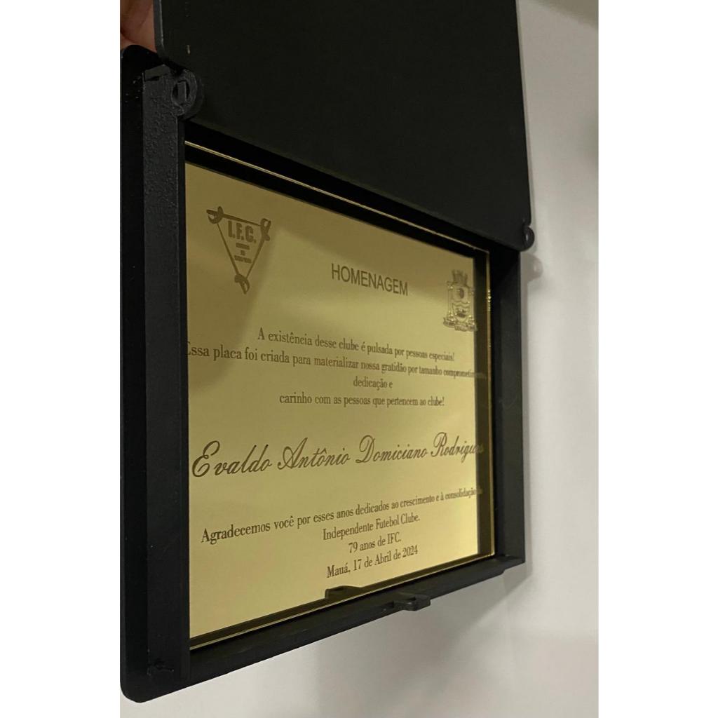 Placa de Homenagem Personalizada Acrílico, caixa Mdf em Oferta na Shopee