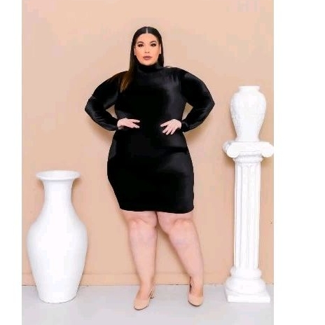 VESTIDO VELUDO MANGA LONGA PLUS SIZE GOLA TUBINHO TECIDO PREMIUM MAIS VENDIDO TENDENCIA BLOGUEIRA 2026 Envio Rápido