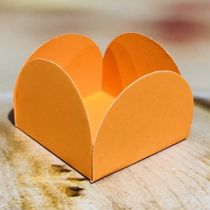 50~350 Forminhas Laranja Para Doces 4 Pétalas 55.12 G 4X4X2.7  Nc Toys G em Oferta na Shopee