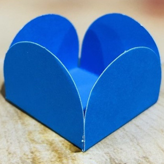 50~450 Forminhas Azul Para Doces 4 Pétalas MÉDIA 3,3X3,3X2,2  10.5 (Nc Toys Simples) em Oferta na Shopee