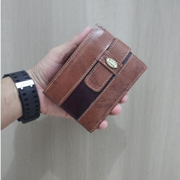 Carteira De Couro Nitty Com Botão Porta Documento Cartão Cnh