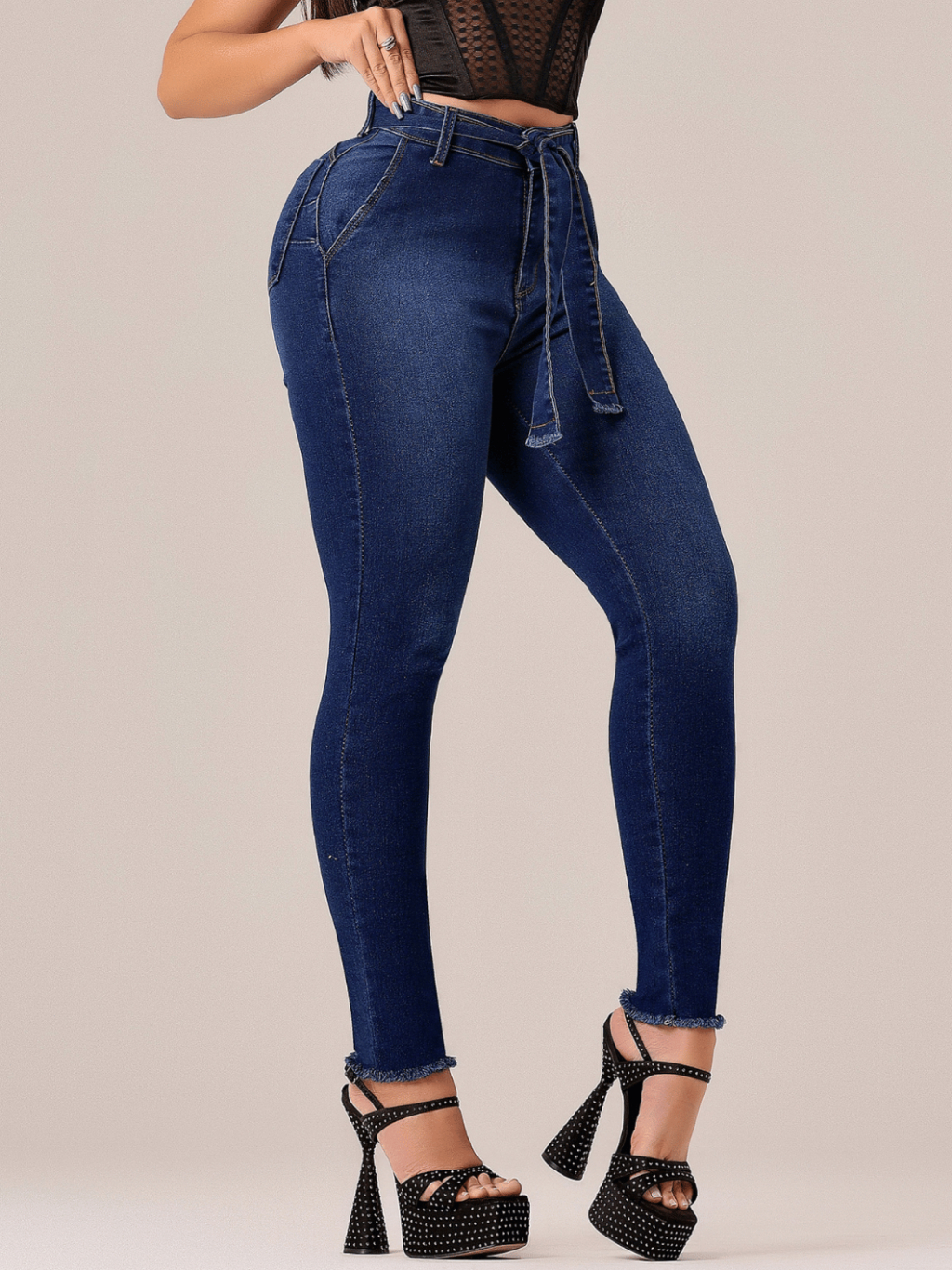 Calça Jeans Feminina Skinny Com Cinto Cintura Alta Elastano Barra Desfiada Calça Feminina