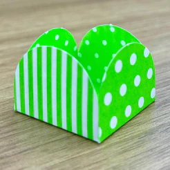 50~350 Forminhas Listras Poá Verde Limão/Branco Para Doces 4 Pétalas 3,3X3,3X2,2 10.37 (Nc Toys Simples)