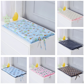 Trocador de Cômoda para Bebe Impermeavel Plastico Lavavel com Zíper Várias Estampas em Oferta na Shopee