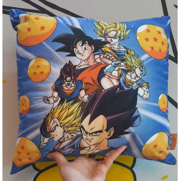 ALMOFADA EQUIPE DRAGON BALL Z OFICIAL 40X40 ANIME GEEK