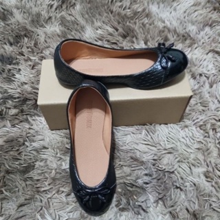 Sapatilha feminina Renata bico redondo trisse com lacinho moda evangélica estilo casual dia a dia. em Oferta na Shopee