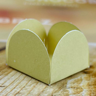 50~350 Forminhas Para Doces Bege 4 Pétalas 10.94  (Nc Toys Simples) em Oferta na Shopee