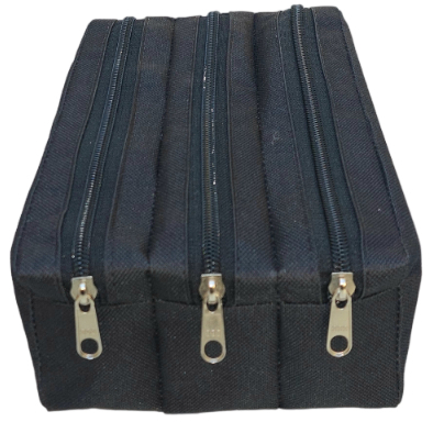 ESTOJO ESCOLAR DE LAPÍS TRIPLO PRETO. em Oferta na Shopee