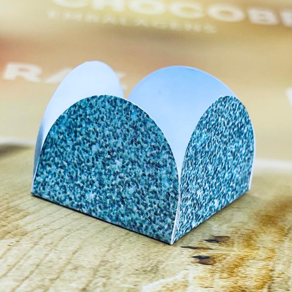 50~450 Forminhas Para Doces Imitação Glitter Verde 4 Pétalas  10.89  (Nc Toys Simples)