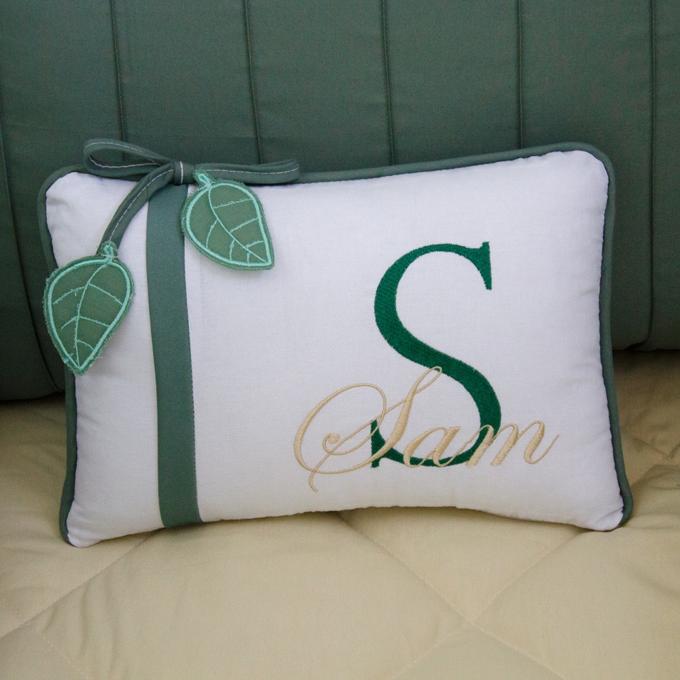 Almofadinha com Recorte Personalizada | ENVIAR O NOME PELO CHAT em Oferta na Shopee