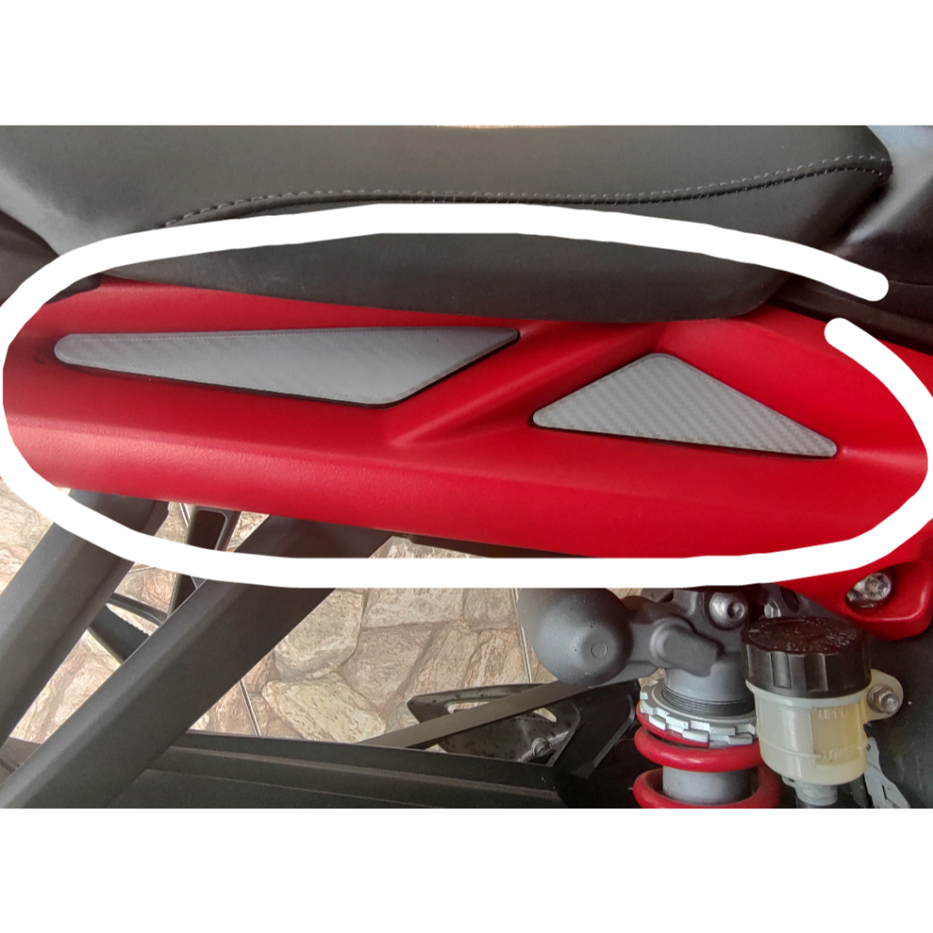 Kit 4 Peças Acabamento Tampa Triumph 675 675R Street Triple Quadro B