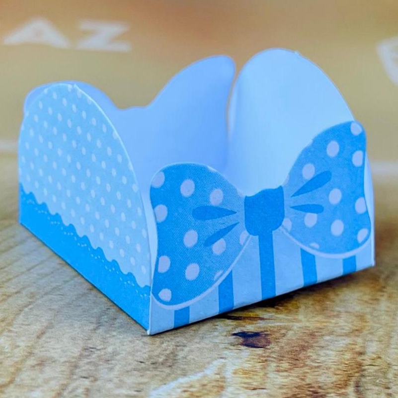 50~350 Forminhas 4 Pétalas para doces TEMA LAÇO AZUL 43.3