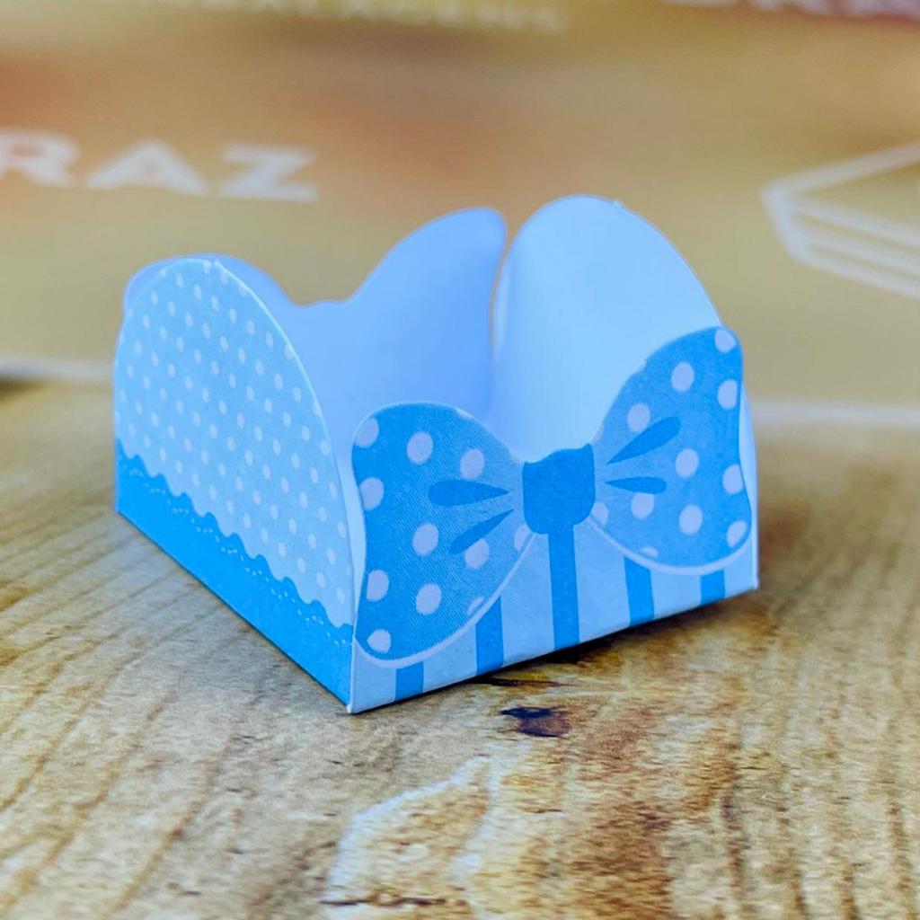 50 forminhas 4 pétalas LAÇO AZUL para doces, bombom de chocolate brigadeiros festas temáticas e festas de aniversários 43.3 em Oferta na Shopee