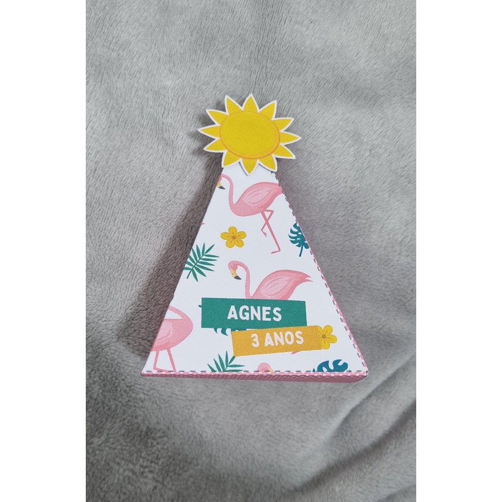 Kit Caixa Pirâmide personalizado em qualquer tema PEGUE E MONTE Festa Personalizados Lembrancinha Infantil