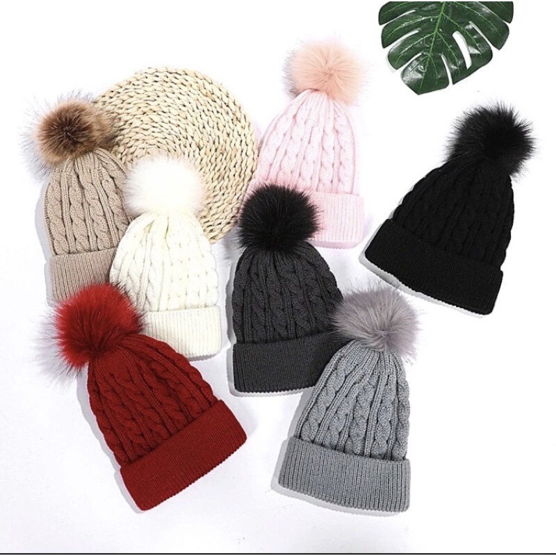 12 peças Toucas Pompom Inverno Aveludada Feminina Forrada - Gorro de Lã Forrada de Pelinho Aveludado Tamanho 19W