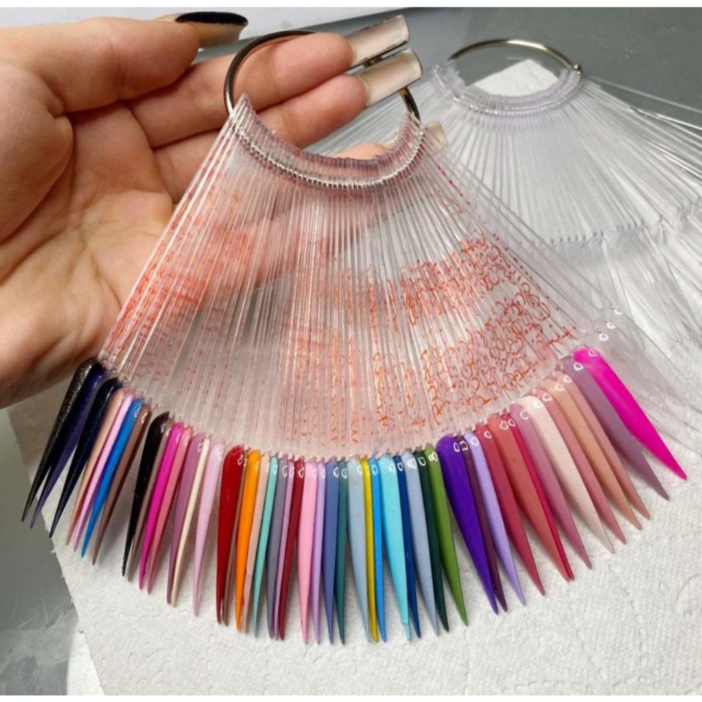 Leque Para Demostracao De Esmalte 50 Cores Mostruario Formado Stiledo Com Argola Para Pendurar