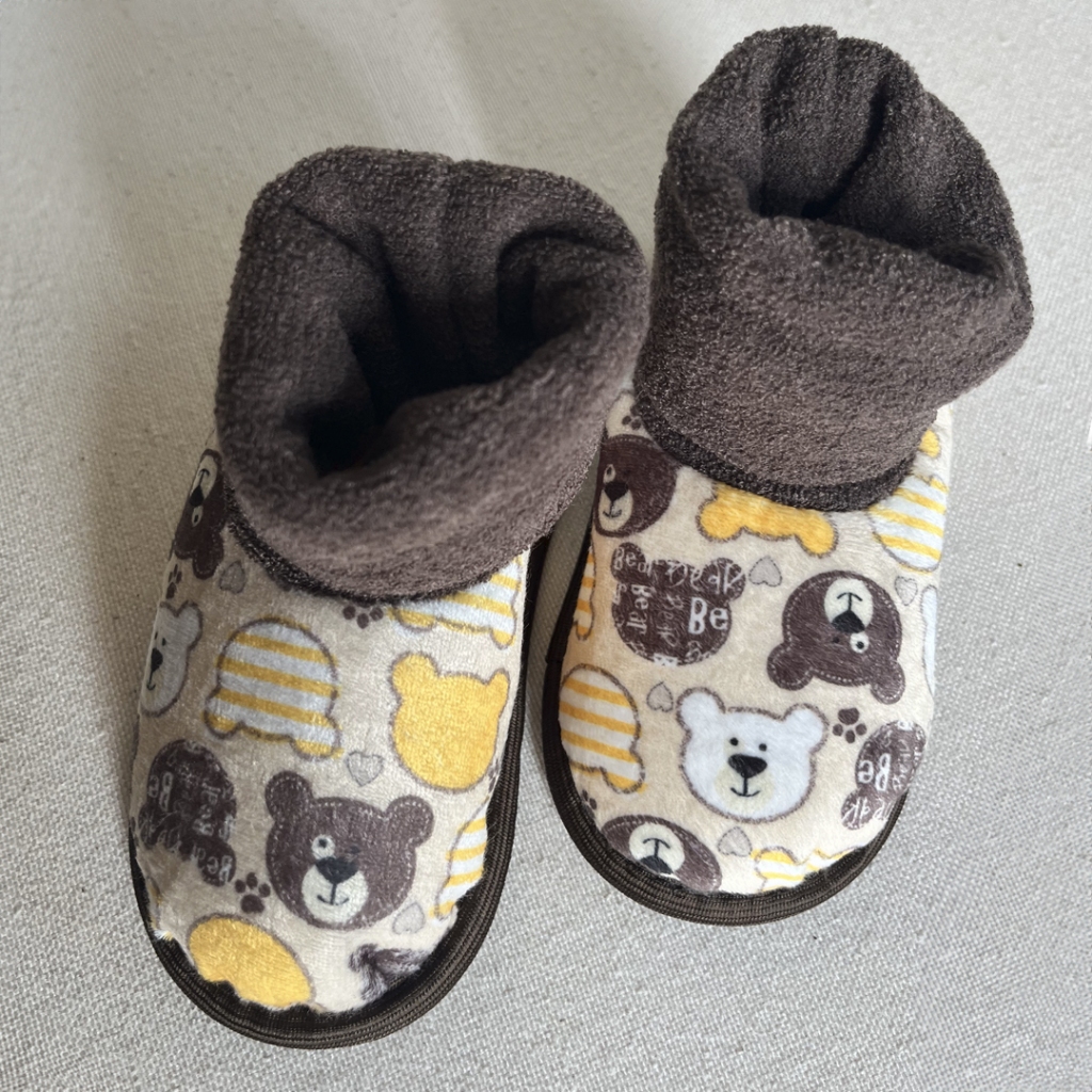 Pantufa Botinha Infantil Ursinho Peluciada Super Confortável e Macia