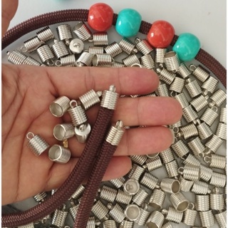 Ponteira terminal dourada/prateada em abs  para montagem de colares e outros acessórios da moda. em Oferta na Shopee