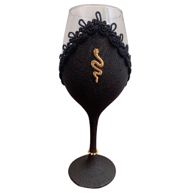 Taça de pomba gira Figueira com pingente de cobra
