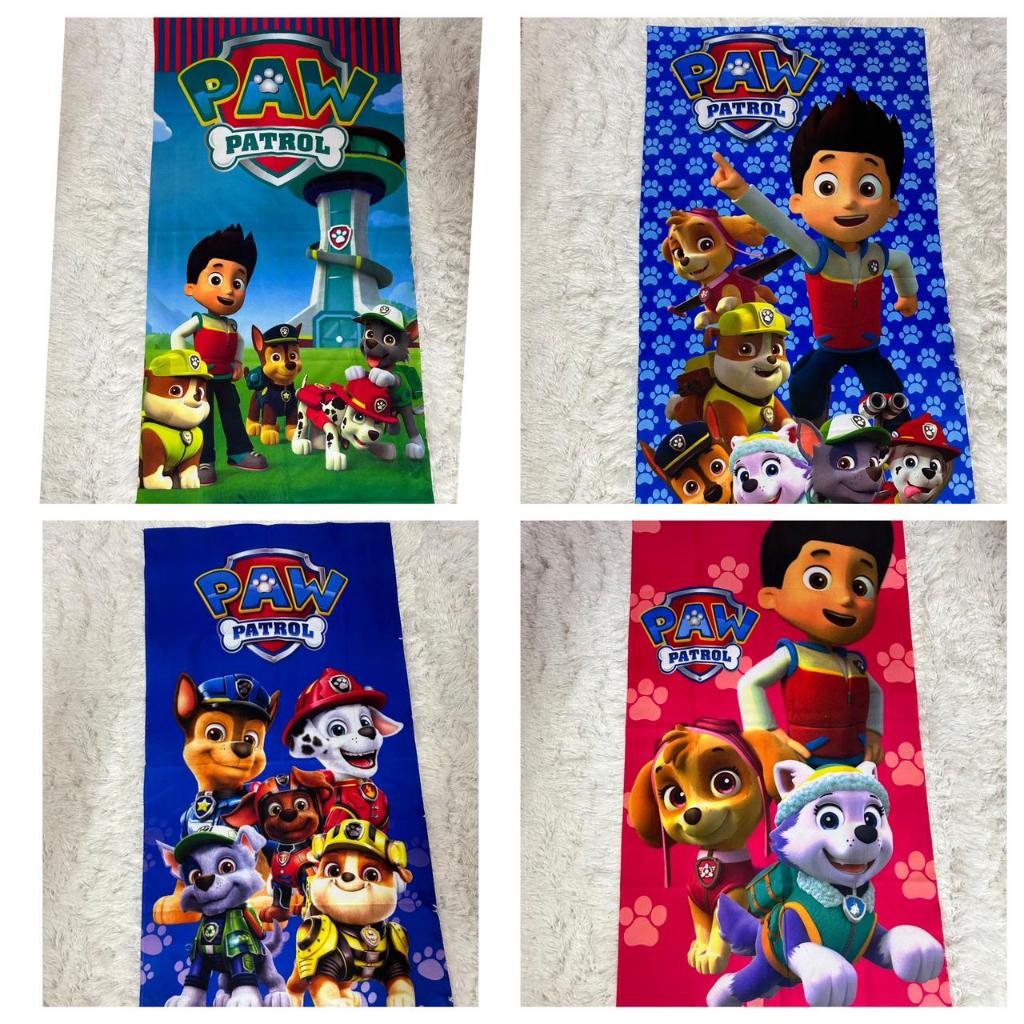 Toalha de Banho e Praia Estampadas Variadas Personagem Infantil Menino e Menina