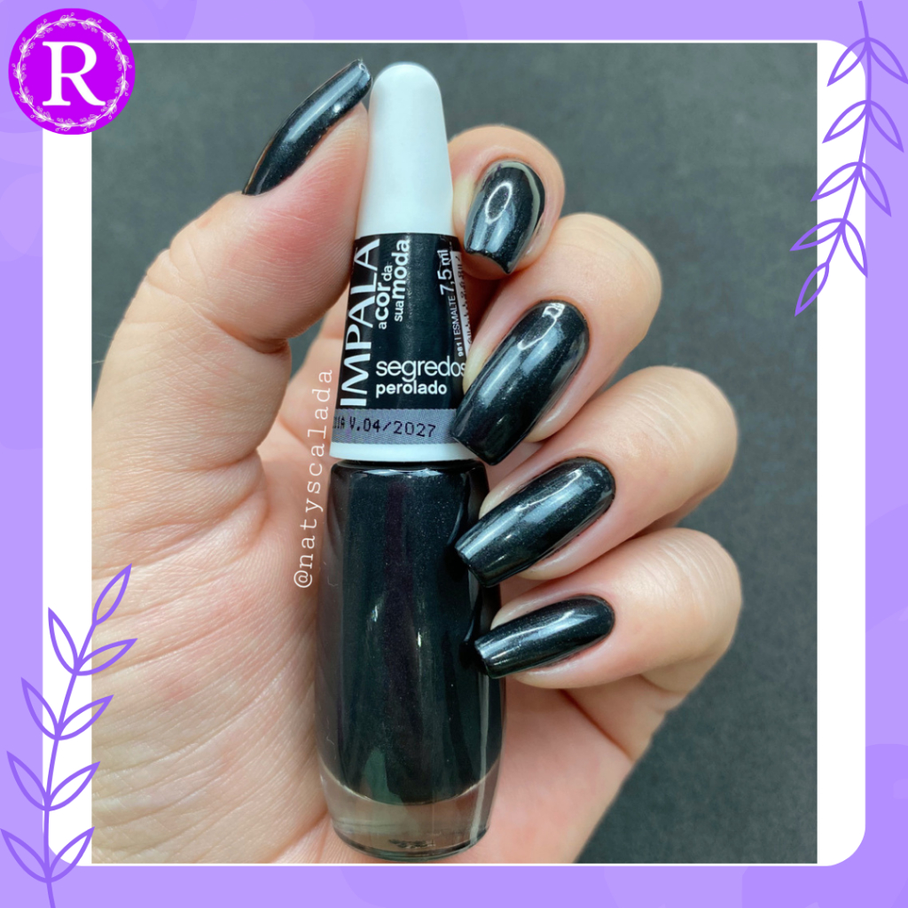 Esmalte Impala Segredos Coleção A Cor da Sua Moda Perolado 7,5ml - preto perolado, cintilante.