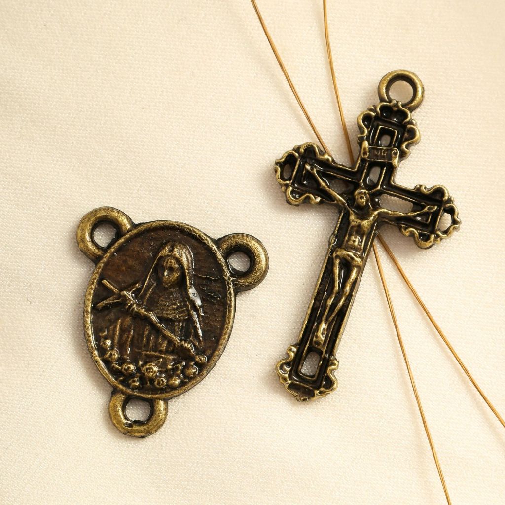 Entremeios Para Terço Santa Rita + Crucifixo Para Terço Ouro Velho Alta Qualidade Atacado Exclusivo