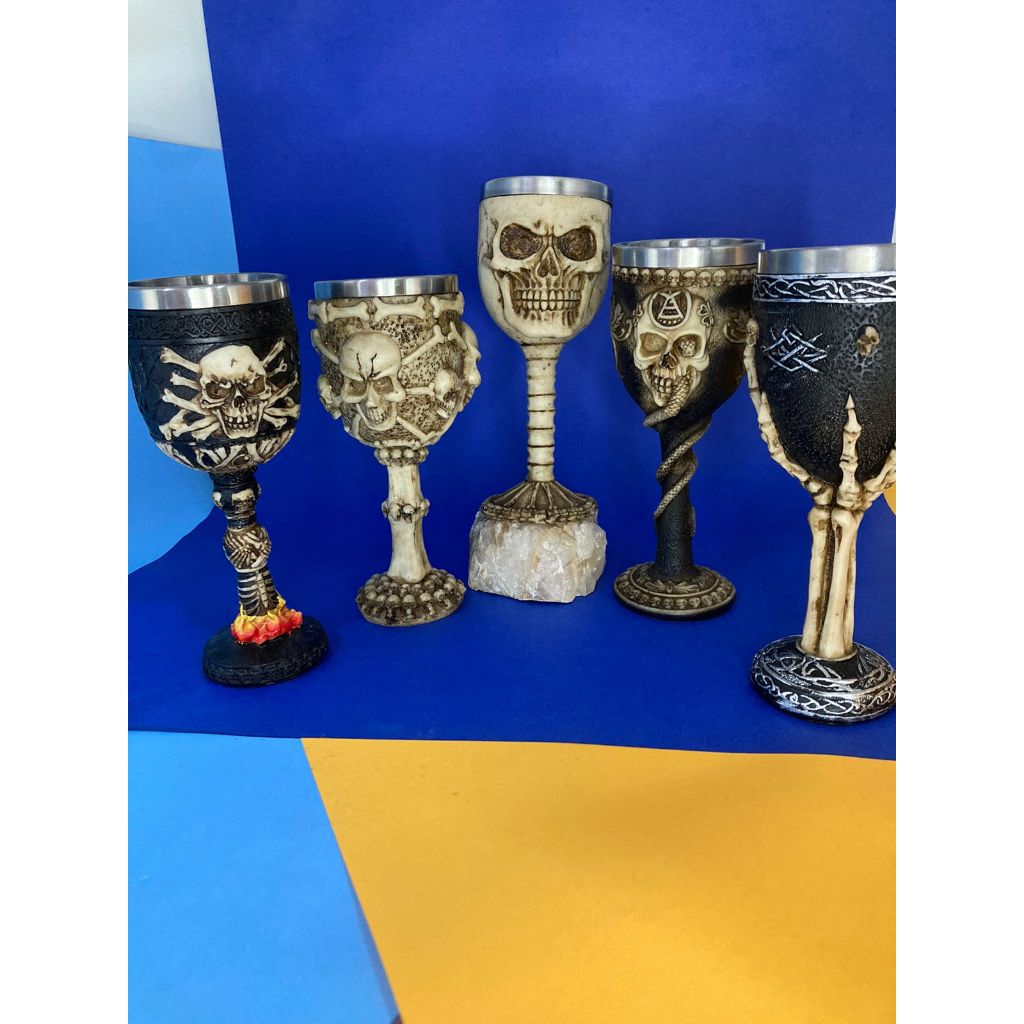 TAÇA RESINA CAVEIRA DIVERSAS